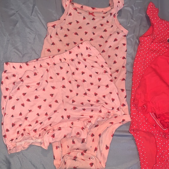 Carter’s (2) two piece interchangeable sets - Picture 2 of 11